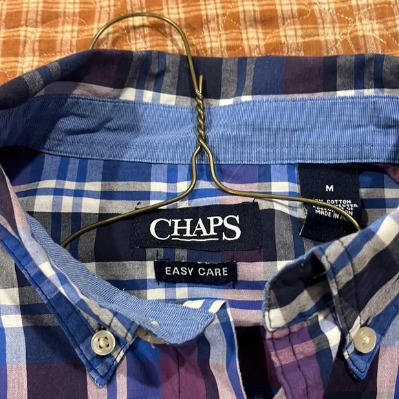 Men’s Chaps Easycare Buttondown shirt size: Medium - Picture 2 of 5